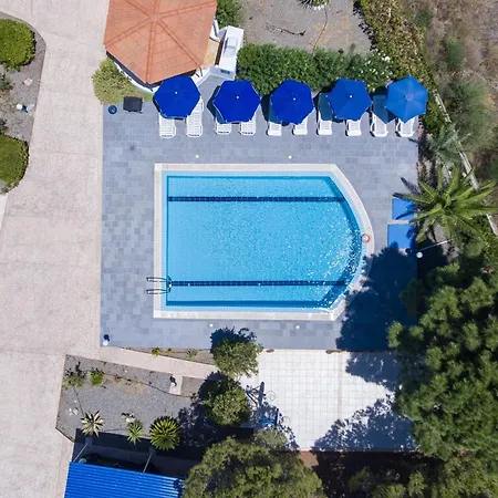 Piccolo Paradiso 겐나디