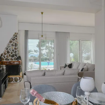 Piccolo Paradiso Villa Gennadi